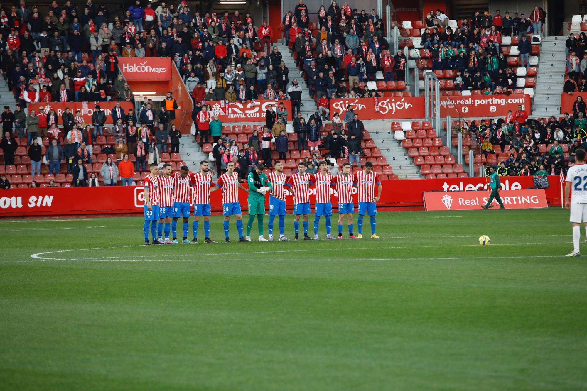 En imágenes: Así fue el Sporting-Huesca en El Molinón