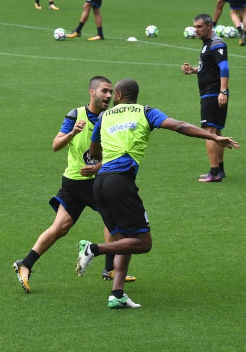 Sesión en Riazor para el duelo con el Levante