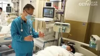 Los médicos llaman a la calma y equiparan la ola de infecciones en China con el brote de bronquiolitis de 2022