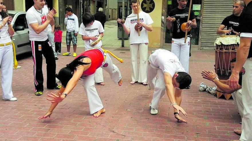 Una de las exhibiciones de capoeira que solían realizar por la ciudad. | I. F.