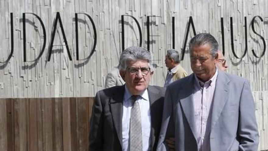 Juicio a José Francisco Reyes, exalcalde de Yaiza, por el &#039;caso Yate&#039;