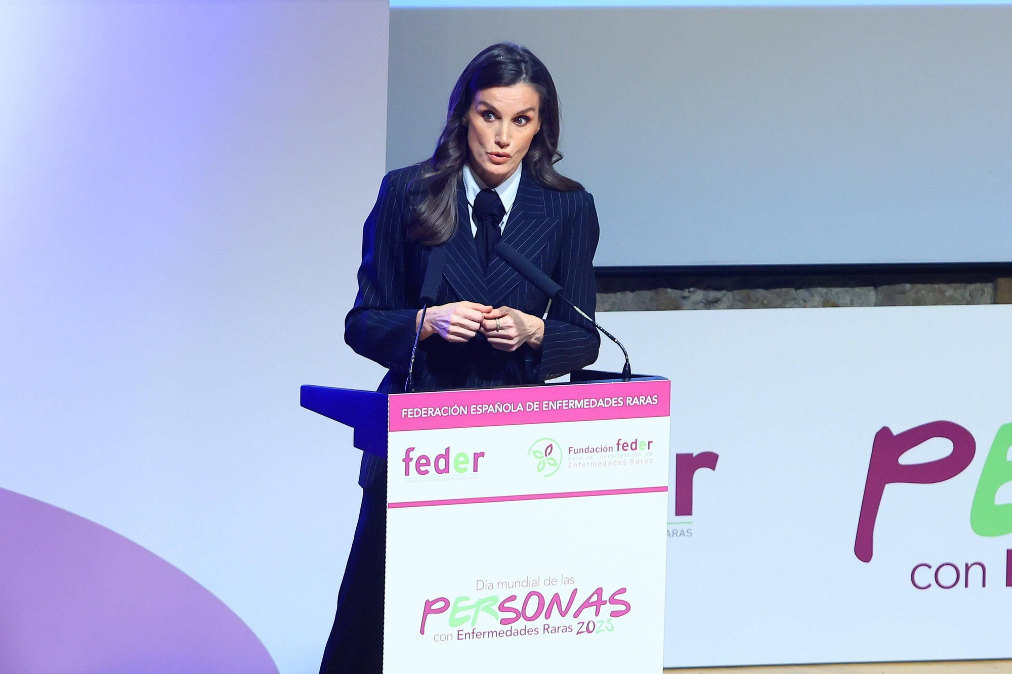 Pacientes con enfermedades raras de toda España visibilizan su lucha en Oviedo en un acto presidido por la Reina Letizia