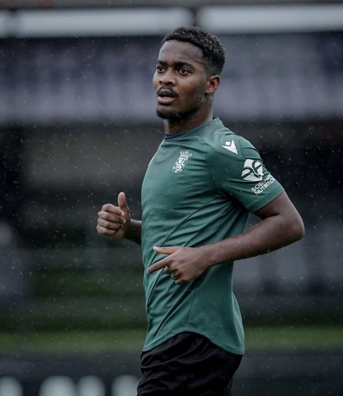 Aboubacar Bassinga en un entrenamiento del Ceuta