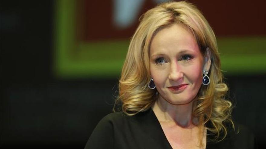 Harry Potter brinda a Rowling el premio PEN a la libertad de expresión