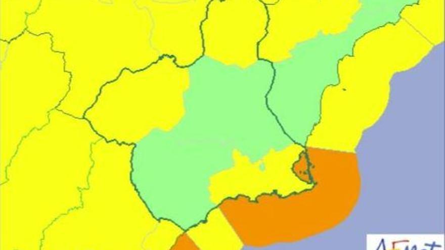 Olas de más de cuatro metros mañana en el litoral de Cartagena