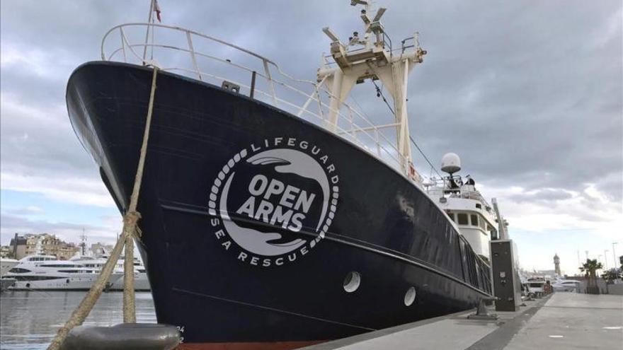 La oenegé Proactiva Open Arms cambia el &#039;Astral&#039; por un barco más grande para el rescate de inmigrantes