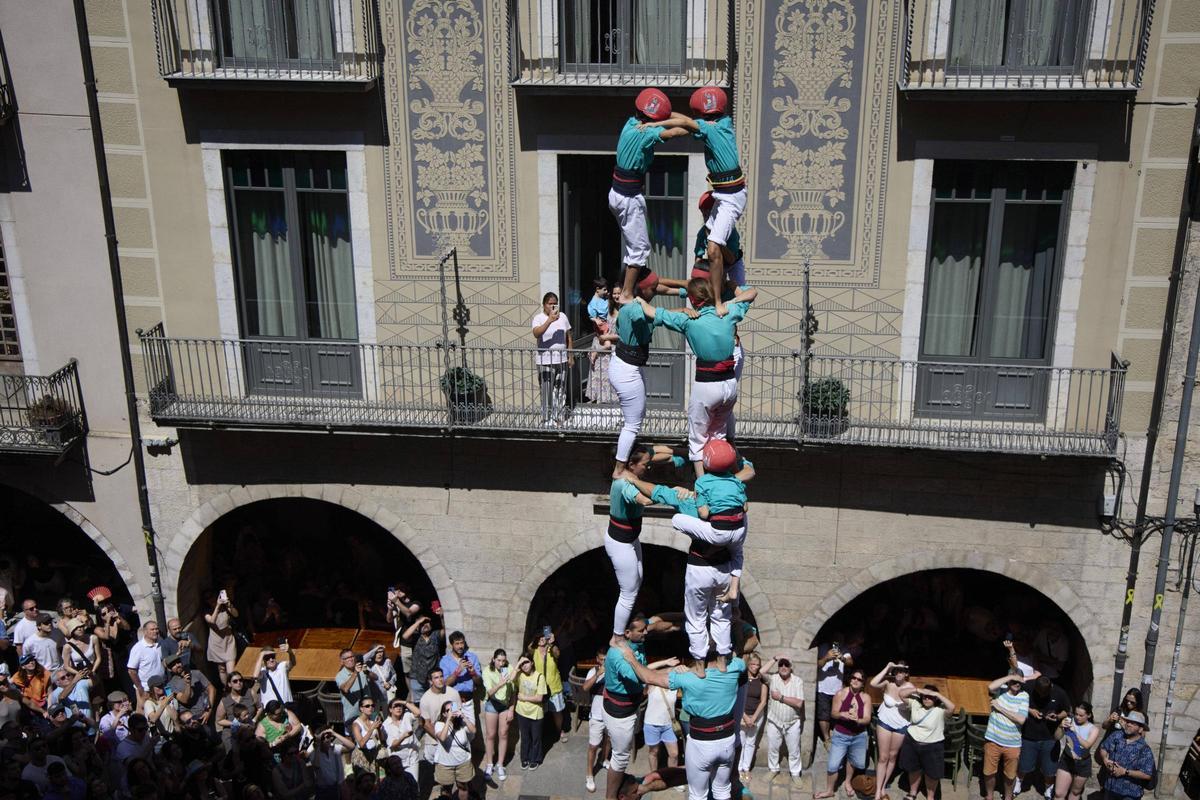 Les imatges de la jornada castellera per celebrar els 30 anys dels Marrecs de Salt