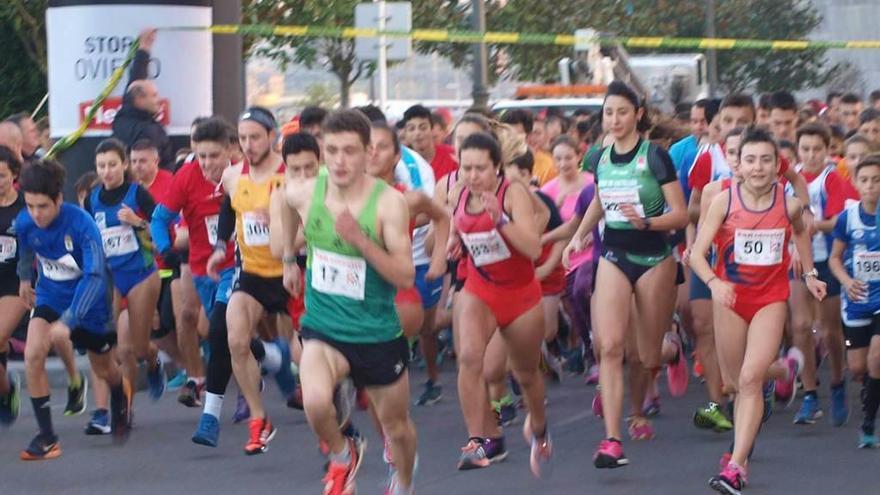 El momento de la salida de la prueba de Llanera.