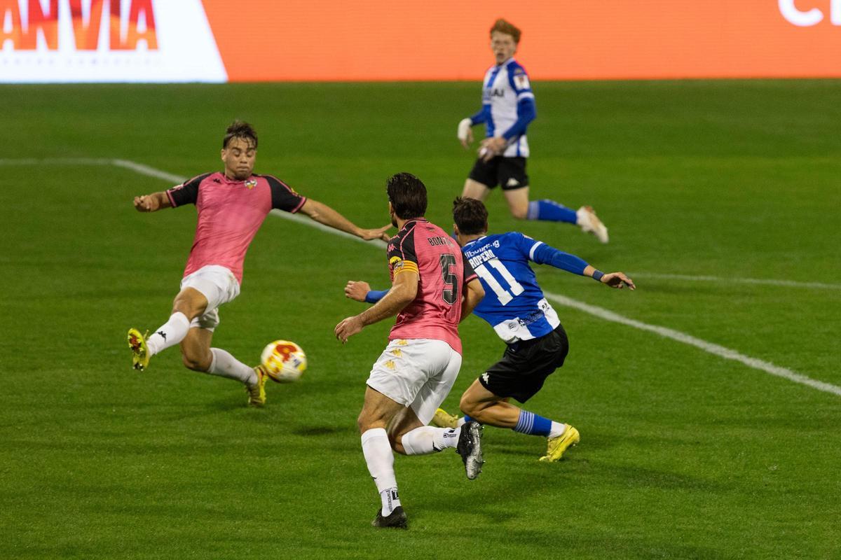 El Sabadell le trae carbón al Hércules en la semana de Reyes