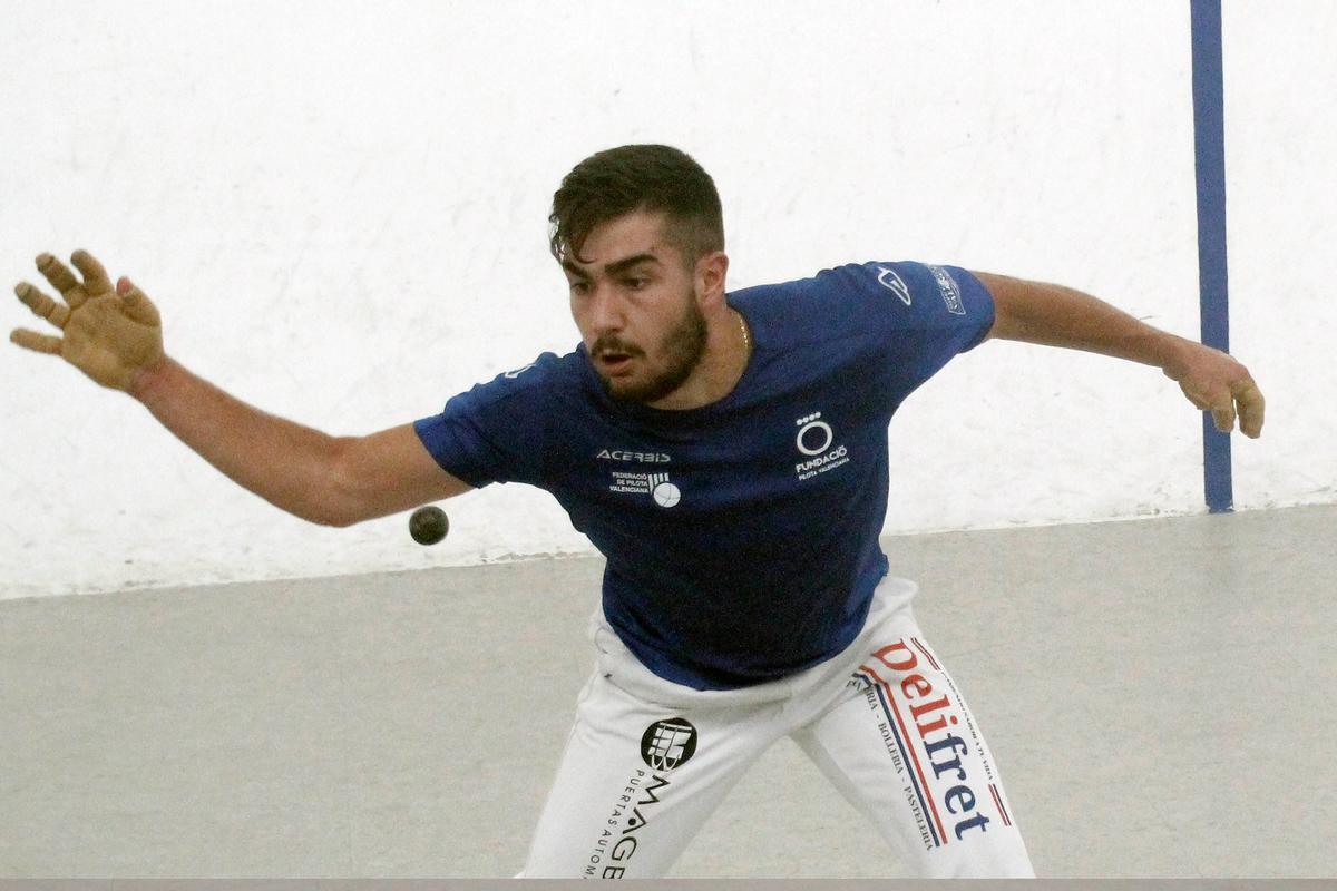 Francés, un predicador de las esencias del trinquet.