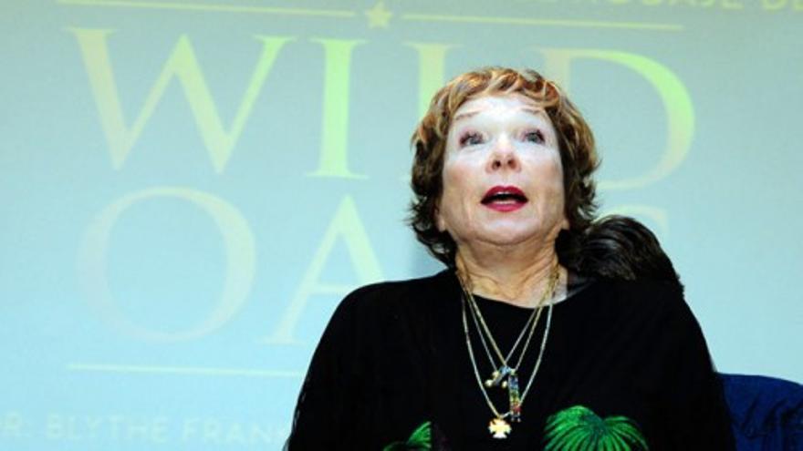 Shirley MacLaine: &quot;Me encantan las papas con mojo y la caipiriña&quot;