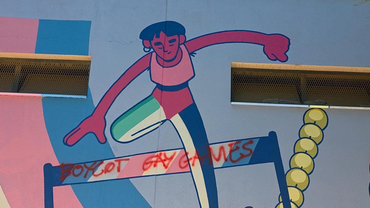 Vandalizan el mural de los Gay Games