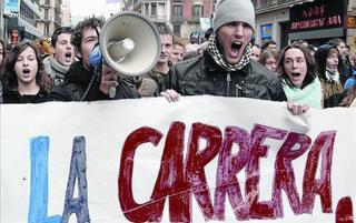 Los recortes en las universidades caen a plomo sobre los estudiantes