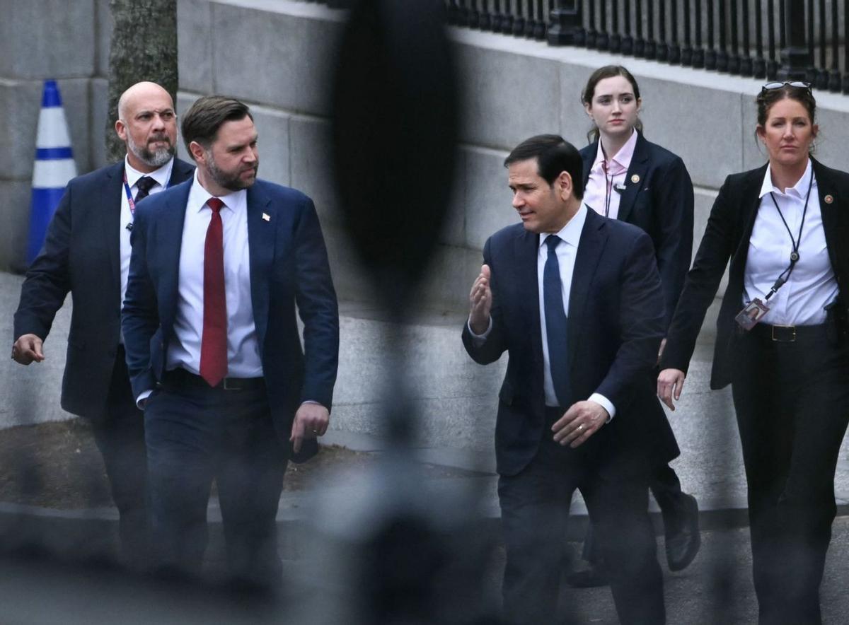 Groenlàndia i Dinamarca mantenen  els "desacords" amb els EUA