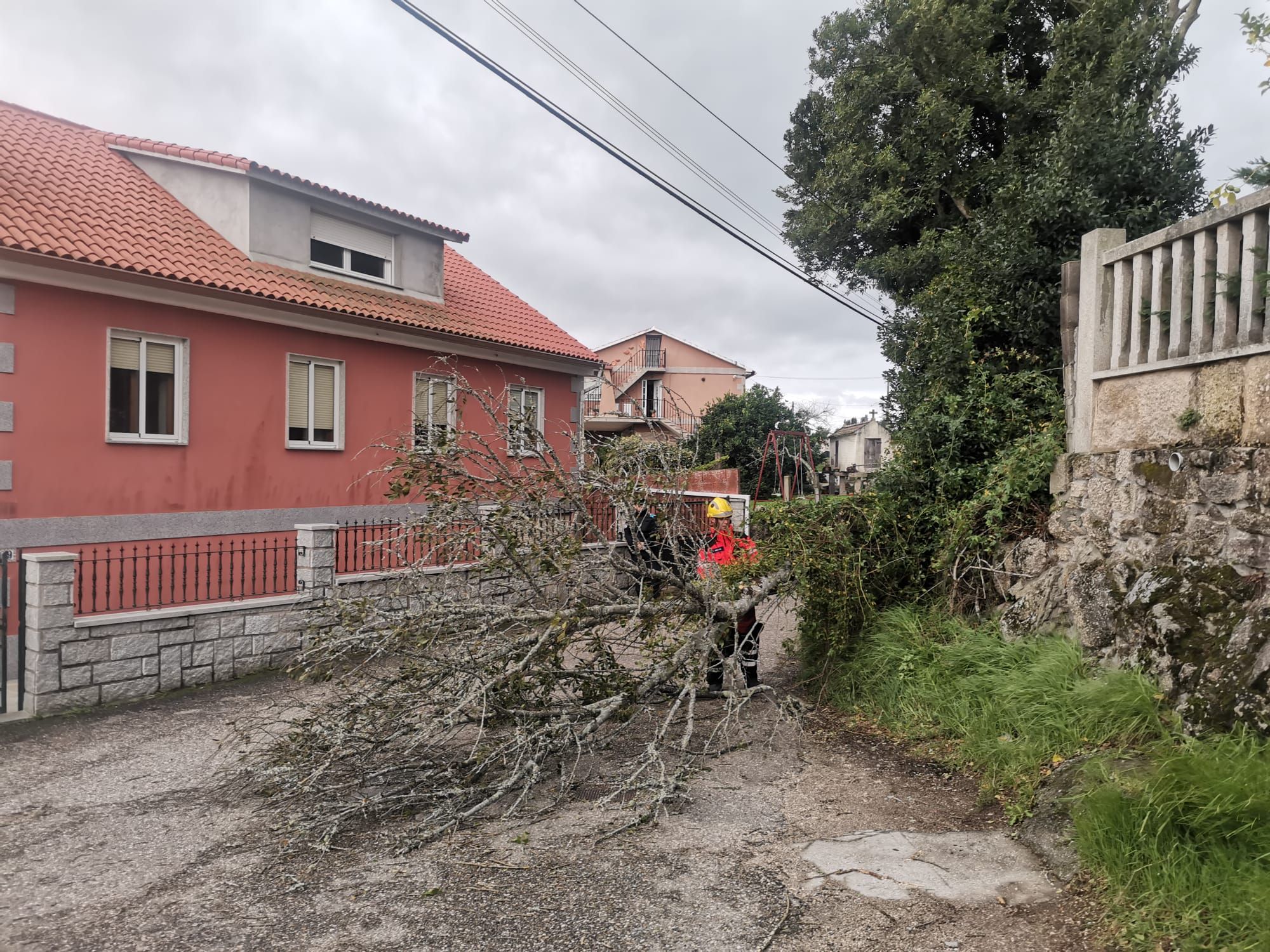 El paso del temporal Beatrice por O Morrazo