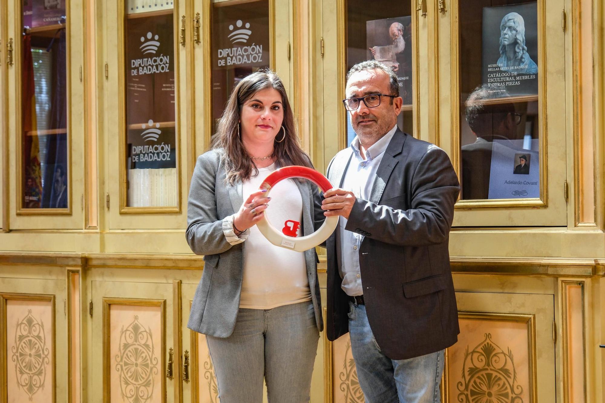 Alba Méndez, alcaldesa de Atalaya, recoge el premio a la innovación y calidad turística