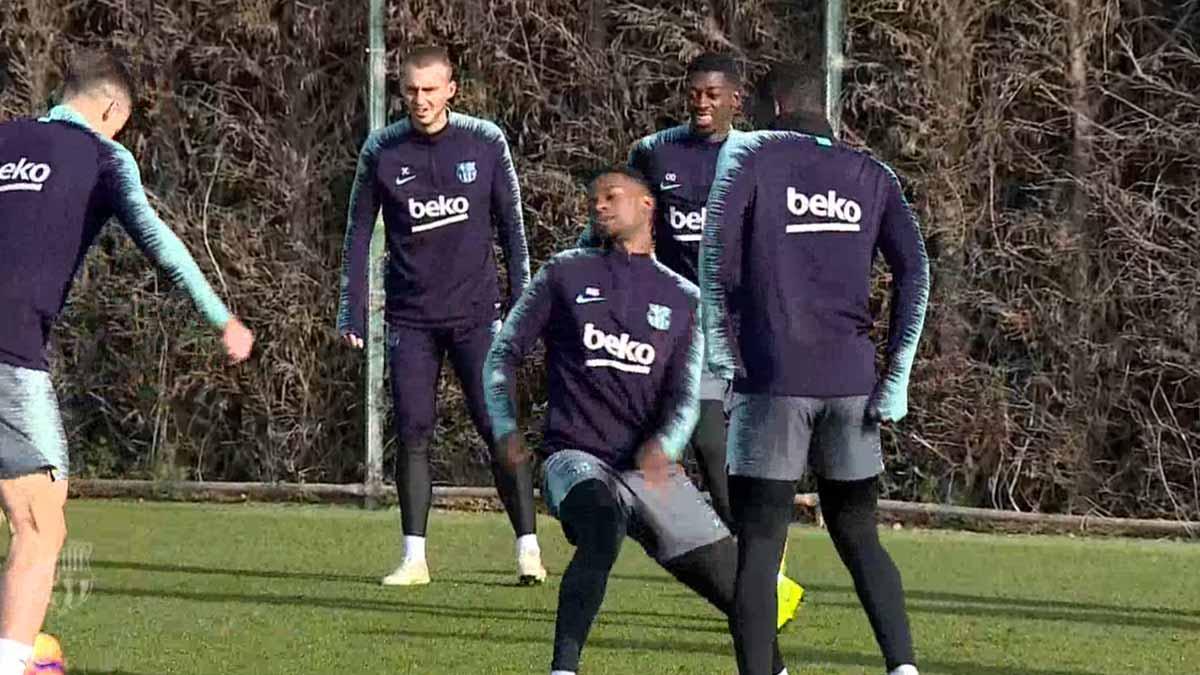 Dembélé se entrena tras su gol ante el Tottenham.