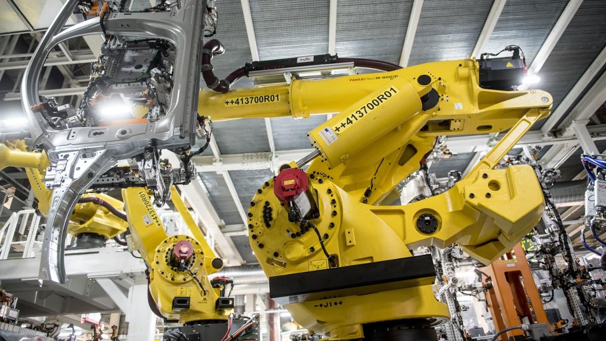 This is the new giant robot at the Seat plant in Martorell This is the new giant robot at the Seat plant in Martorell