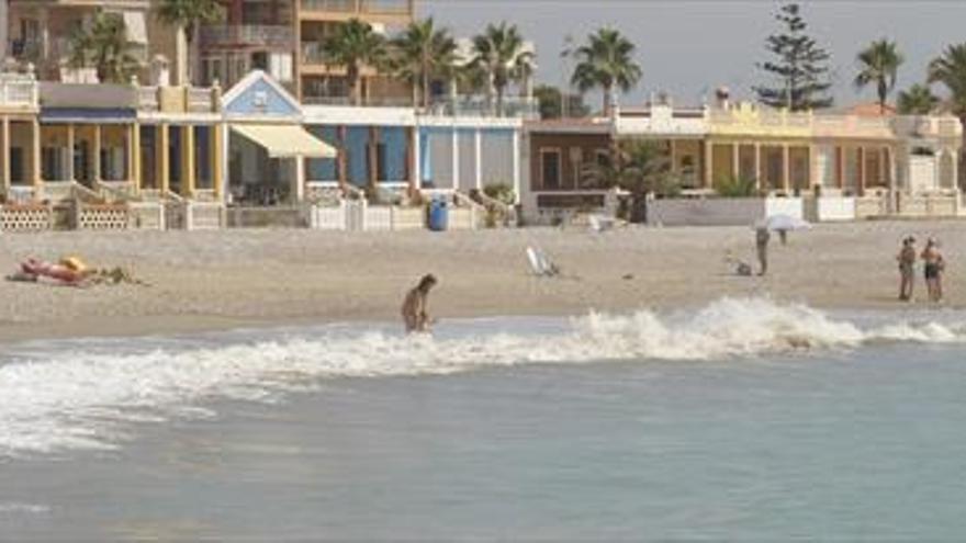 Nules busca blindar 44 casas de la playa por su papel en la guerra civil