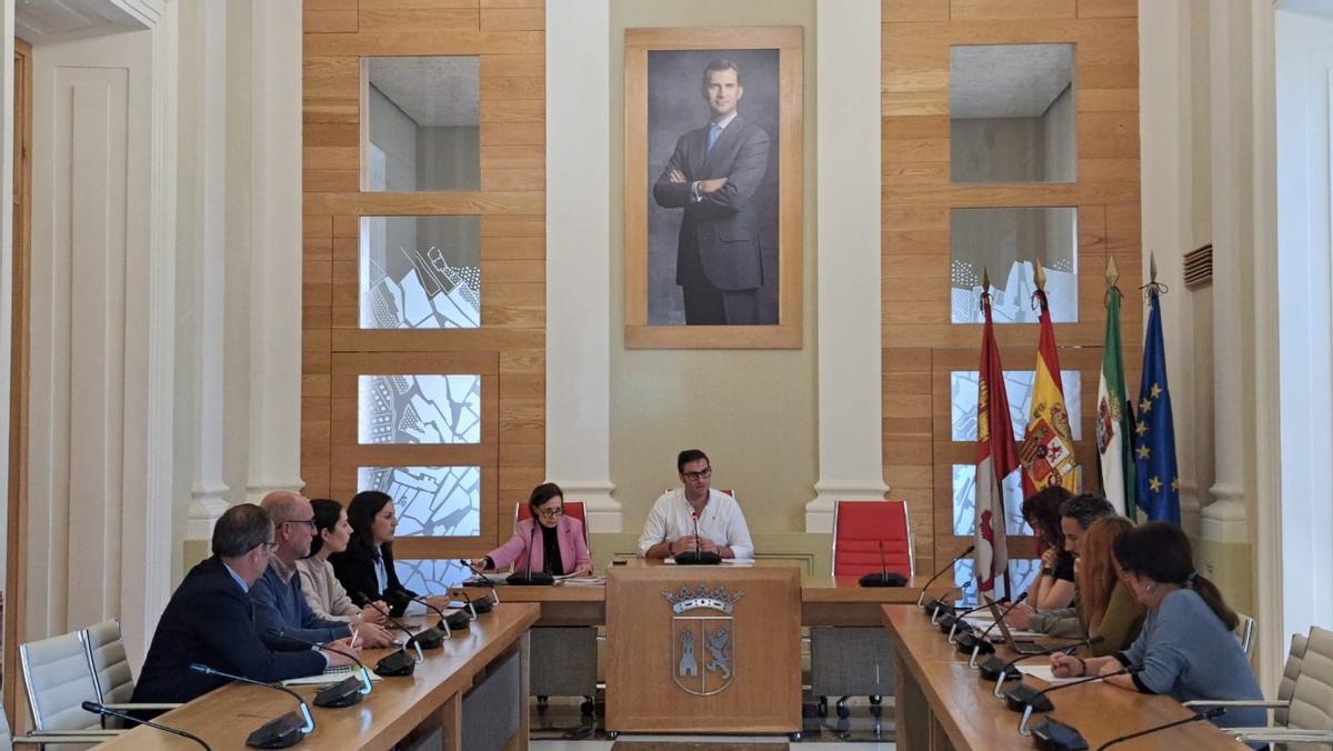 La Comisión de Cultura, reunida este jueves en el ayuntamiento.