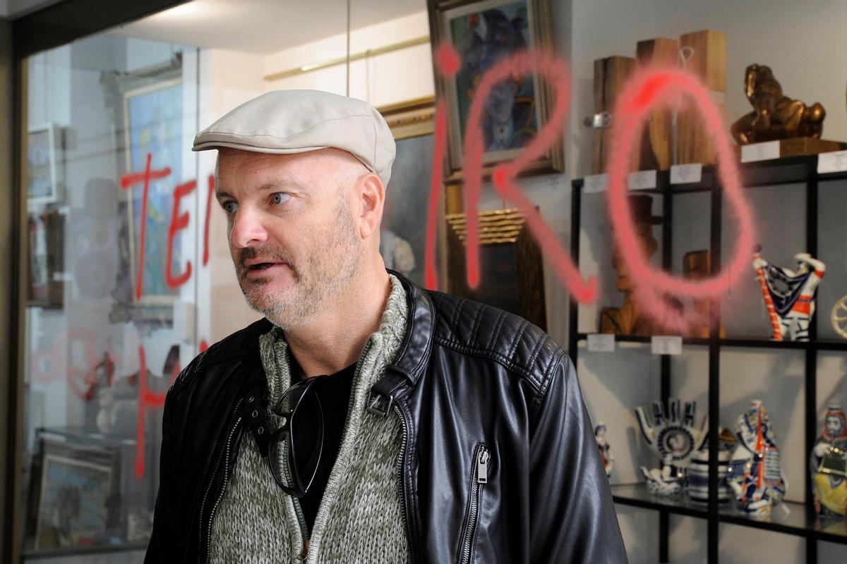 A judici l’home que va pintar la tomba de Franco al Valle de los Caídos