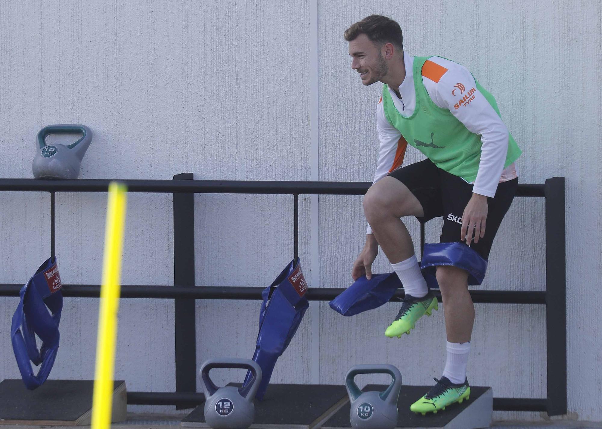 El Valencia se entrena por última vez  antes de la semifinal de Copa del Rey