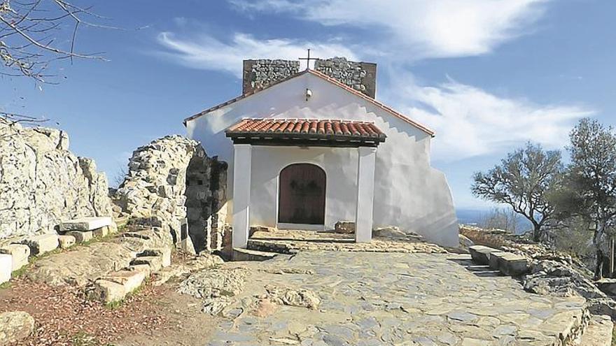 La carcoma de la ermita preocupa a Torrejón el Rubio