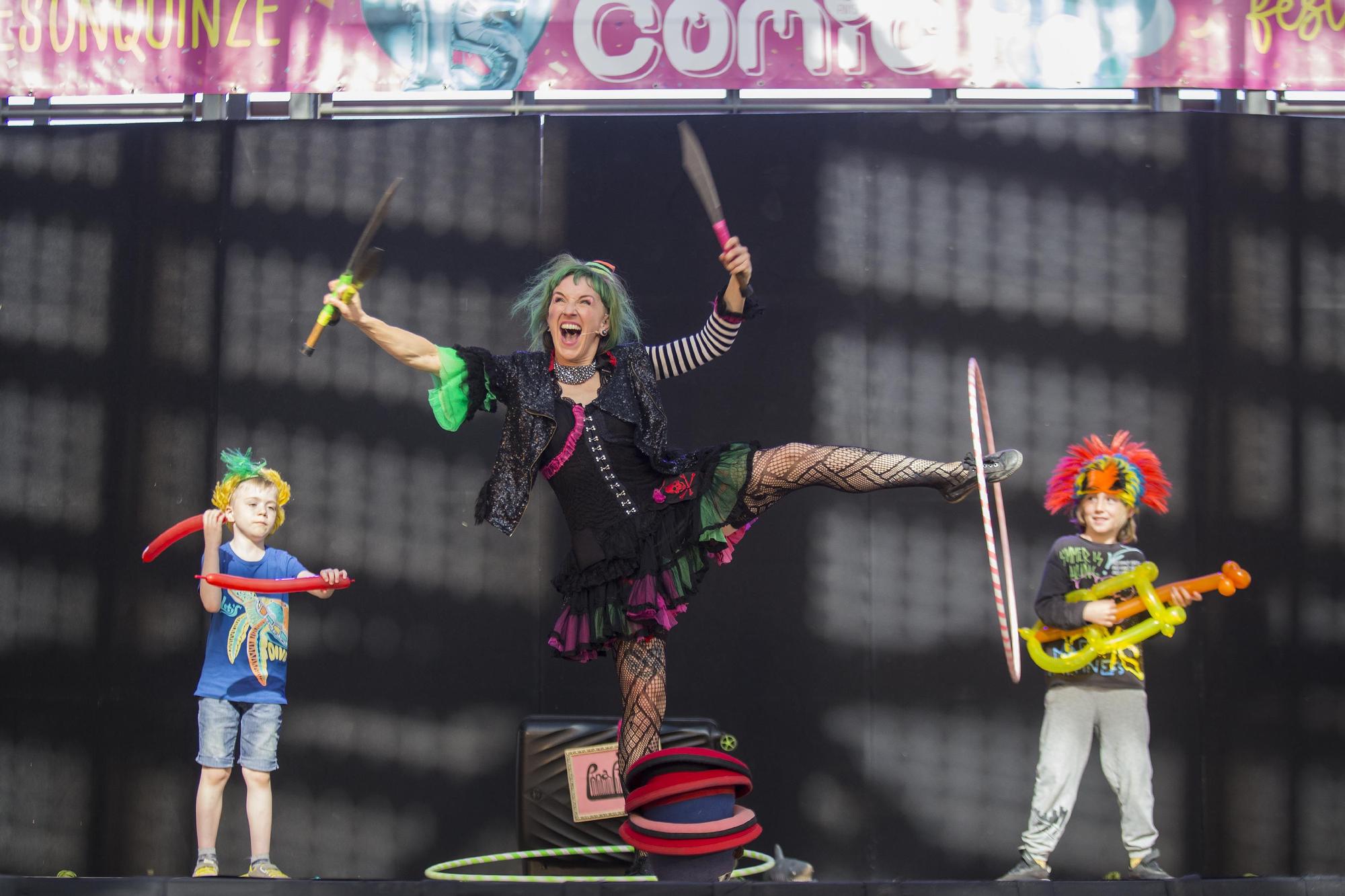 El tercer dia del Festival Còmic omple diversos espais de la ciutat de Figueres