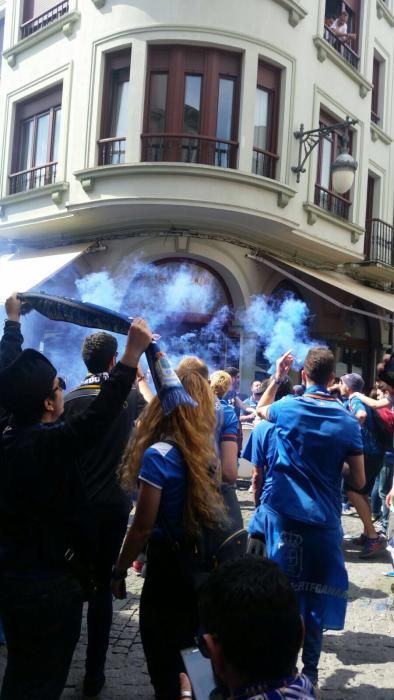 Ambientazo azul en Lugo