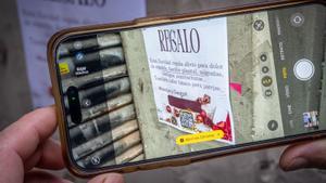 Les estafes amb falsos QR arriben fins i tot a les cartes de restaurant
