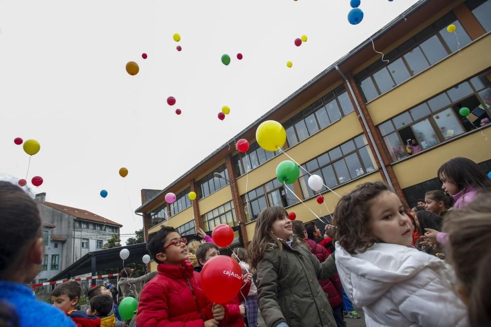 Día de la Paz en los colegios avilesinos.