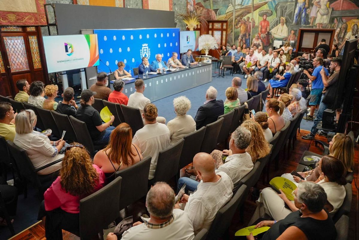 Presentación del plan del Cabildo para impulsar el Carnaval como industria.