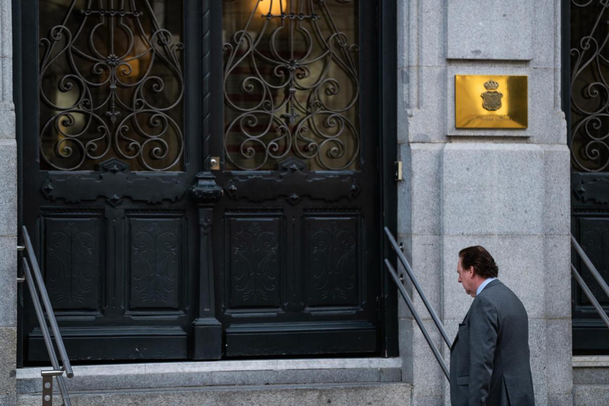 Entrada del edificio del Consejo General del Poder Judicial, en Madrid
