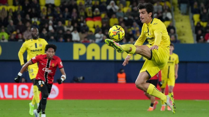 El excelente mes de noviembre tiene premio para el Villarreal: Gerard, Moleiro y Marcelino nominados