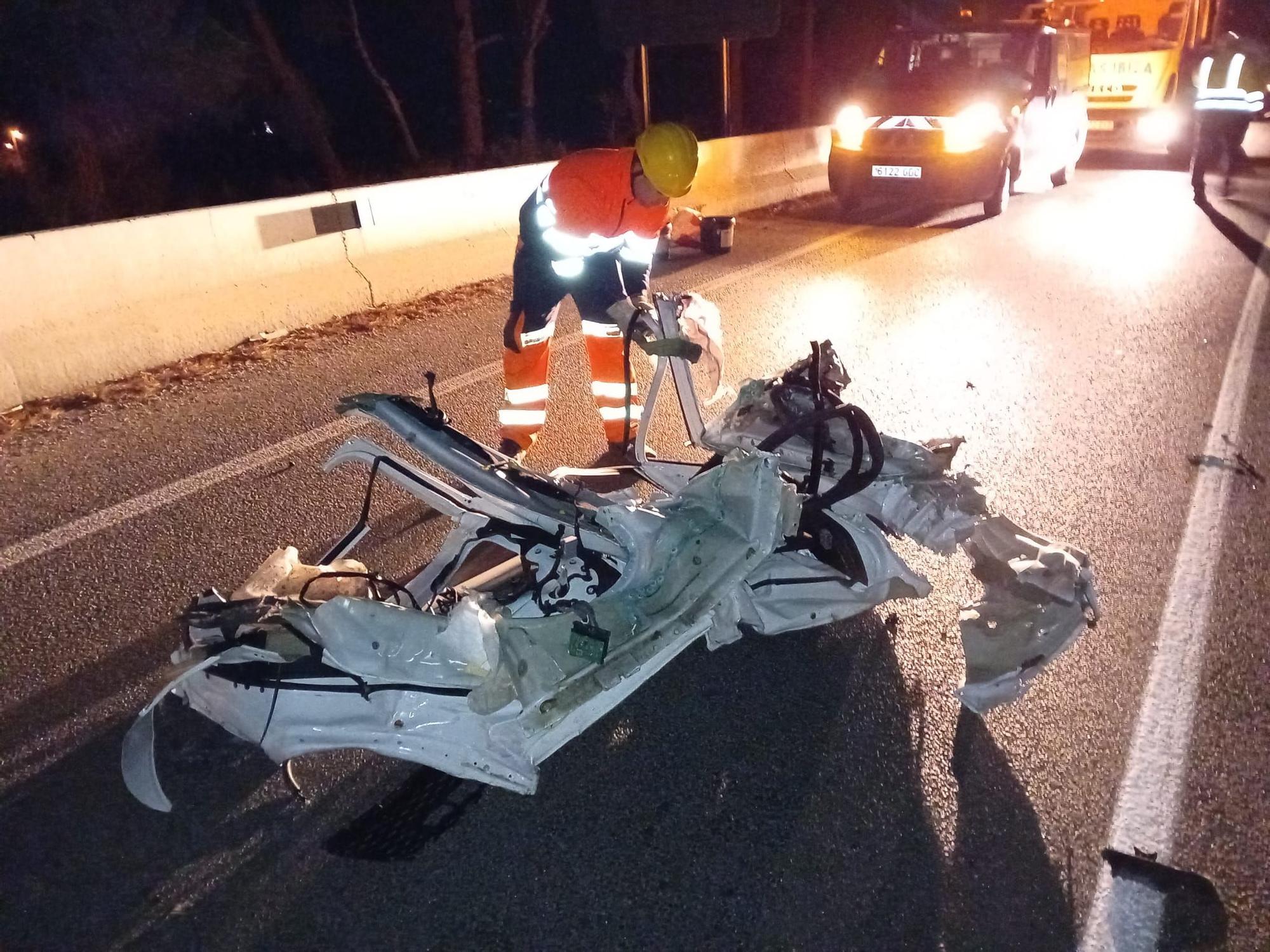 Galería: Accidente mortal en la carretera de Santa Eulària