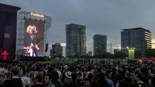 El auge de la música en directo en Barcelona crea tensiones en el espacio urbano