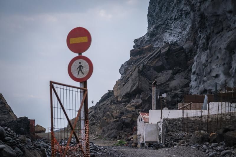 Caserío Las Bajas, situado junto al túnel de la autopista en Güímar