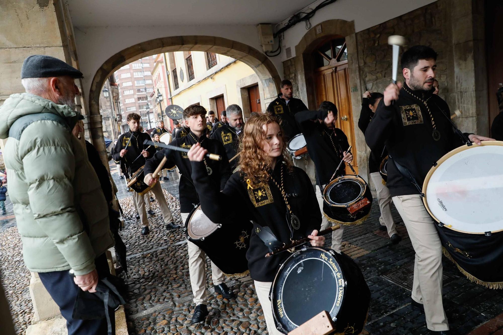 EN IMÁGENES: Así fue el certamen de bandas que dio comienzo la Semana Santa de Avilés