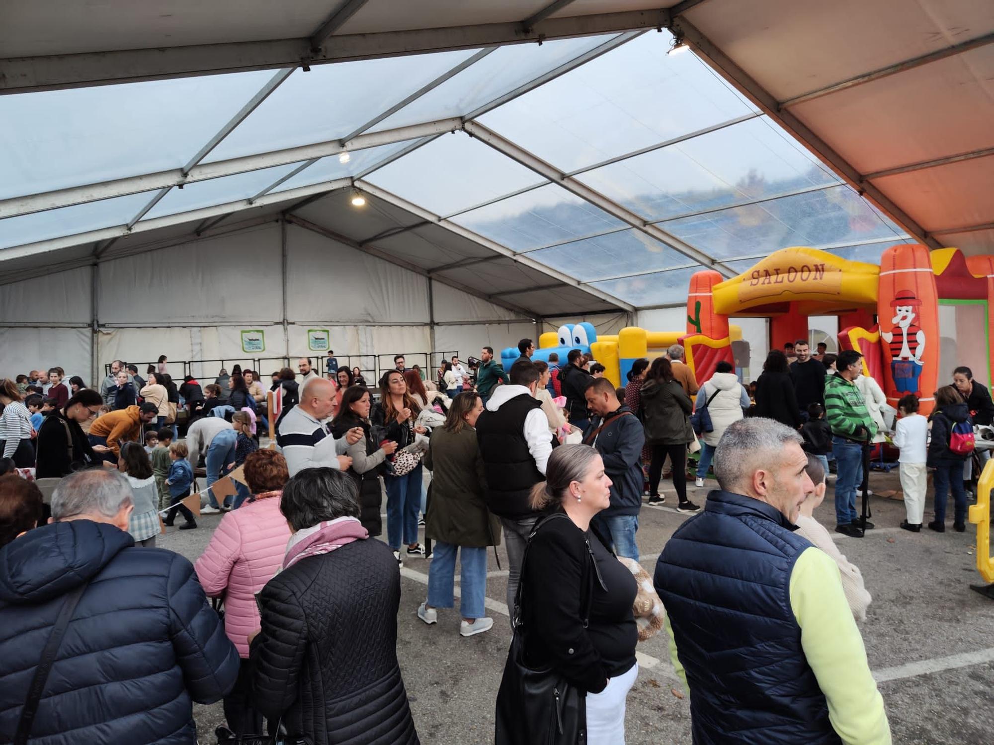 Las procesiones por el San Martiño de Moaña y Bueu aprovechan la tregua de la lluvia