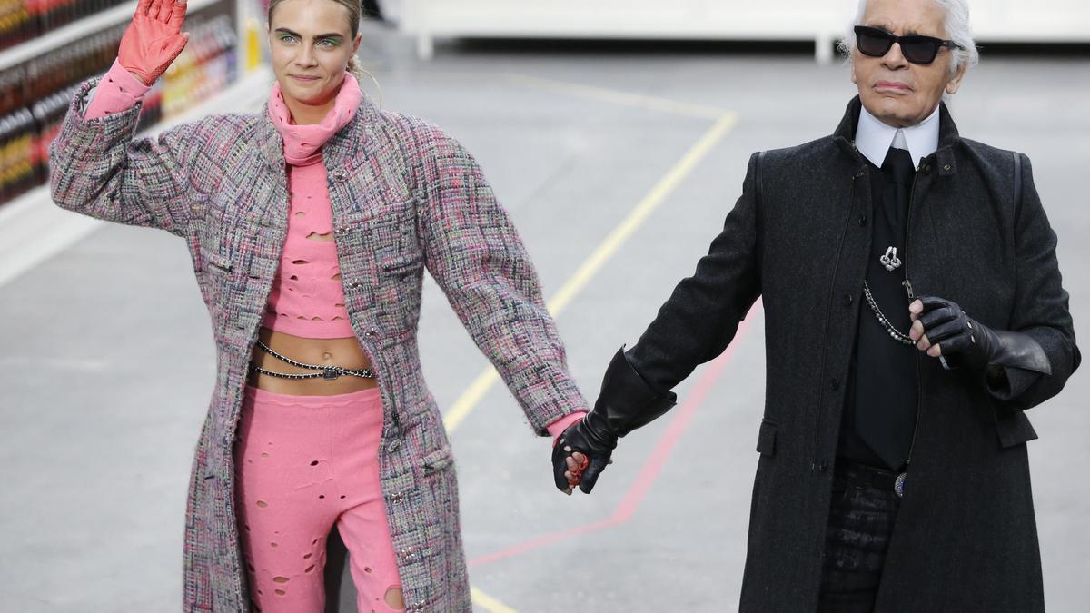 Cara Delevingne y Karl Lagerfeld