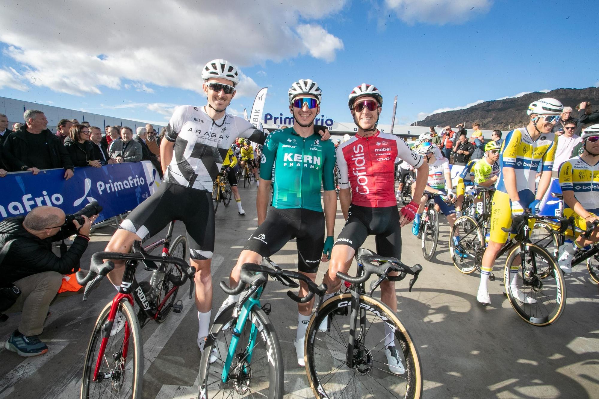 FOTOS: Así ha sido la salida de la Vuelta Ciclista a la Región de Murcia