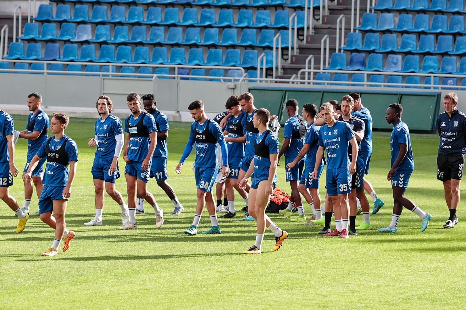 Entrenamiento del CD Tenerife antes del derbi canario