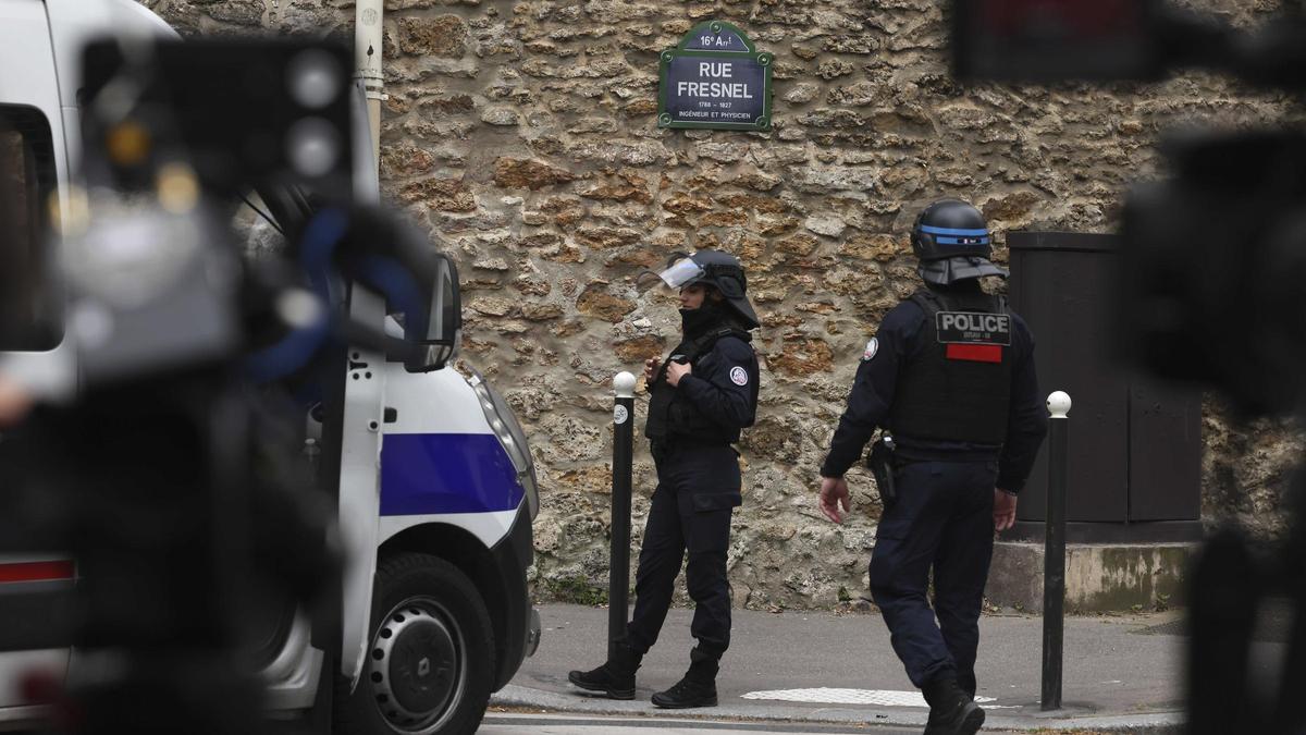 Así ha sido la operación policial para detener al hombre que ha entrado en el consulado de Irán en París