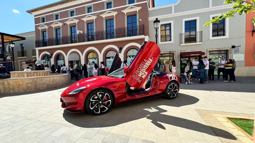 MG Cybertster en el casting de modelos de Murcia Pasarela Mediterránea