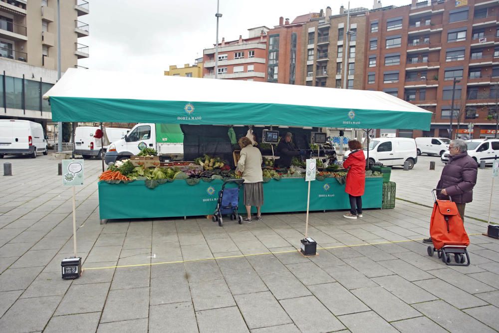 Els mercats del Lleó i la Devesa, gairebé buits