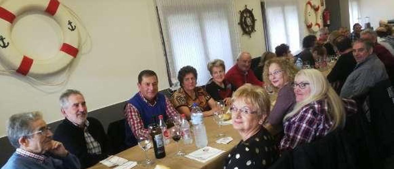 Participantes en la cena.