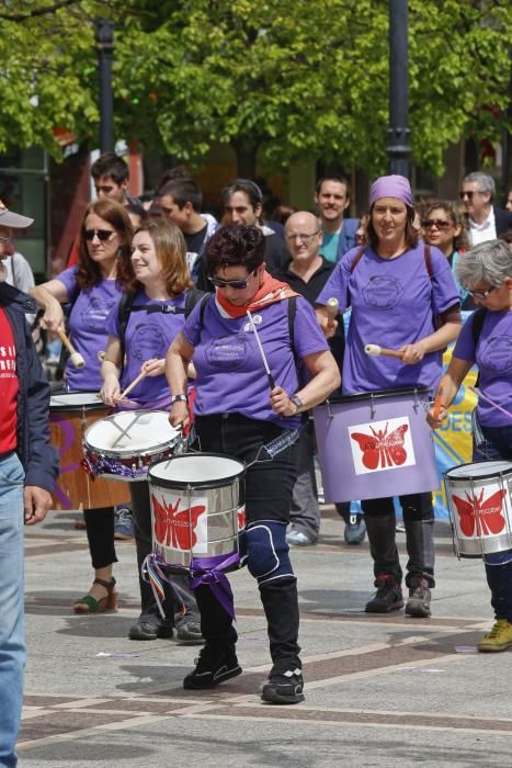 Manifestación "Pasacalles por la digindad" en Gijón