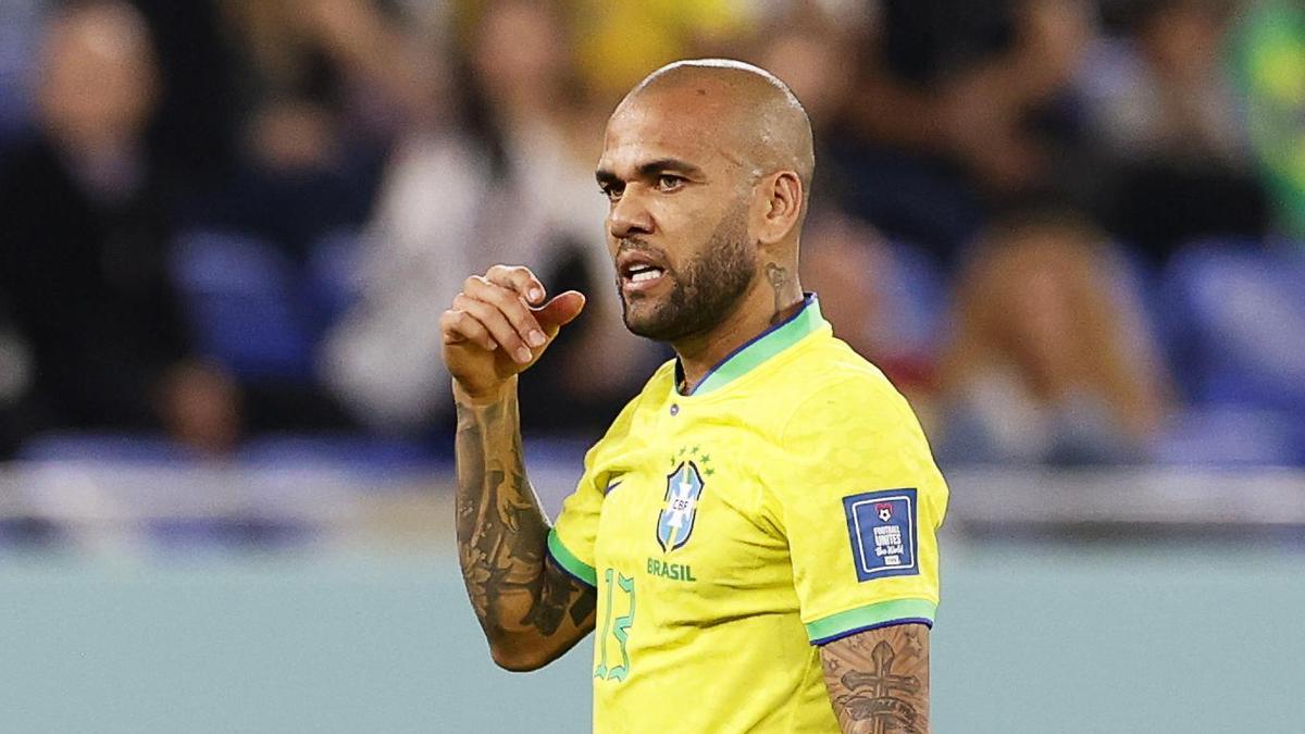 Dani Alves, en un partido con Brasil.