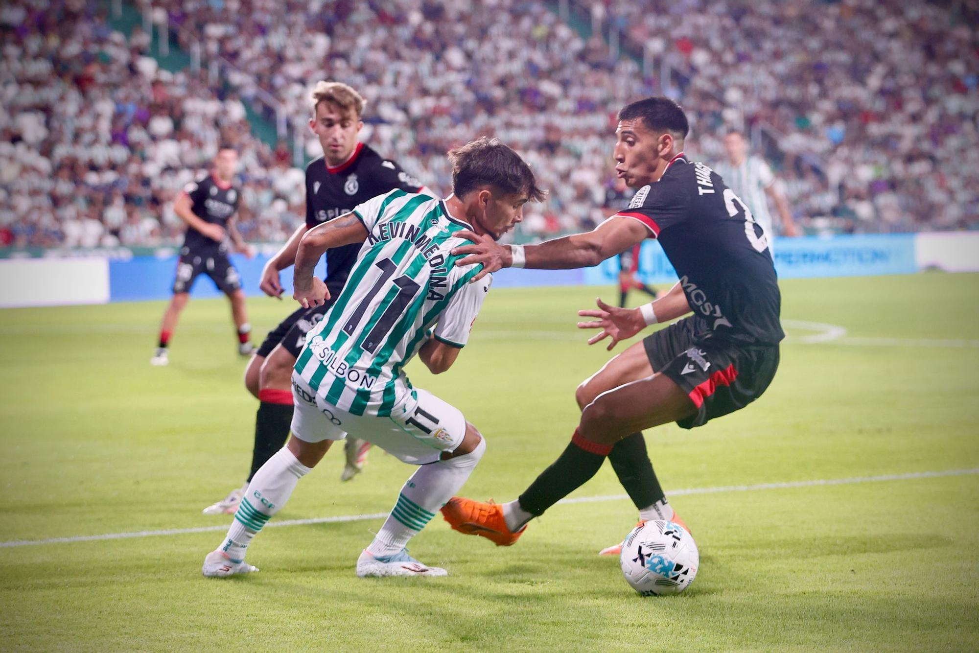 Córdoba CF-Cultural Leonesa | Las imágenes del partido de LaLiga Hypermotion