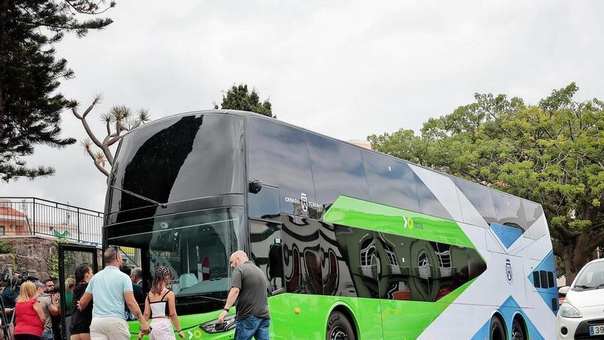Titsa invertirá una cifra récord de 531.000 euros por guagua para renovar su flota en Tenerife